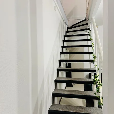 élégant à 16e *