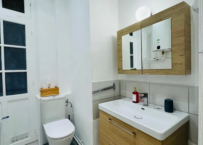 Elegant A 16e Appartement